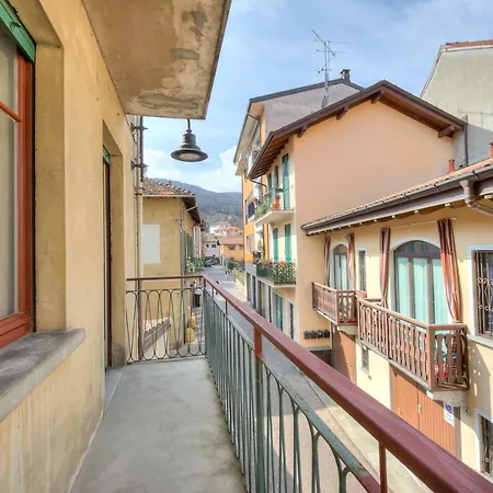 Casa Rachele Center - Happy Appartement Stresa